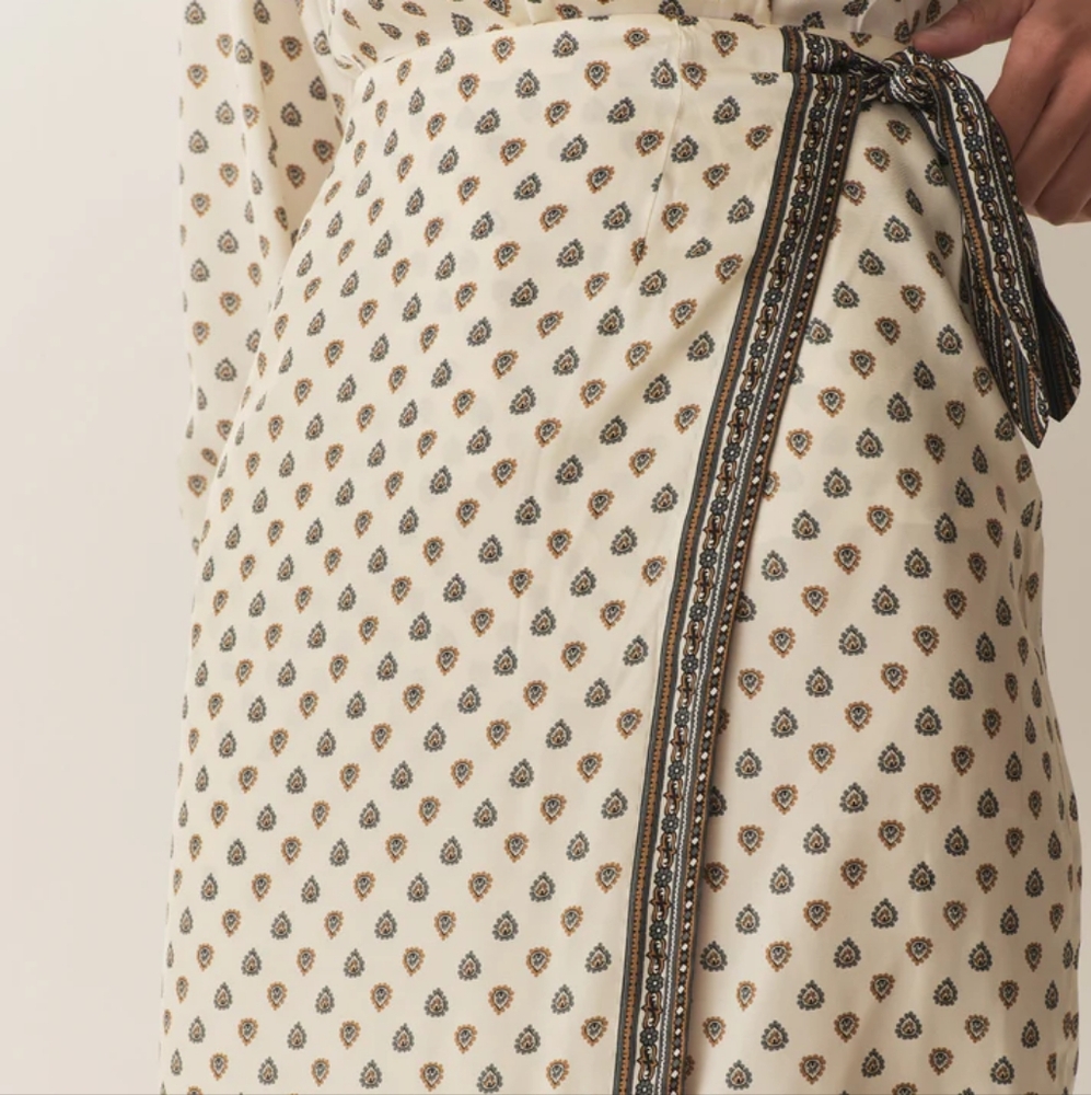 Doen Delia Wrap Skirt - Picture 3 of 8